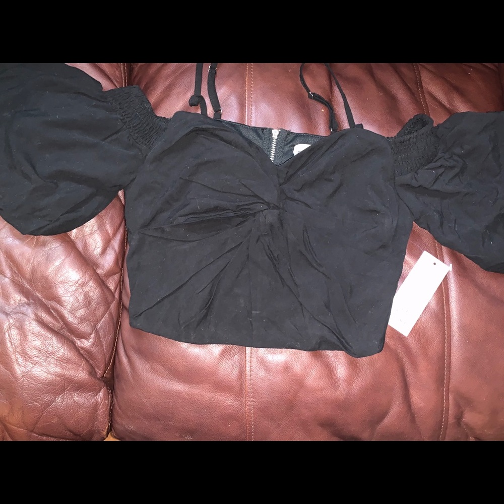 Black crop off the shoulders top